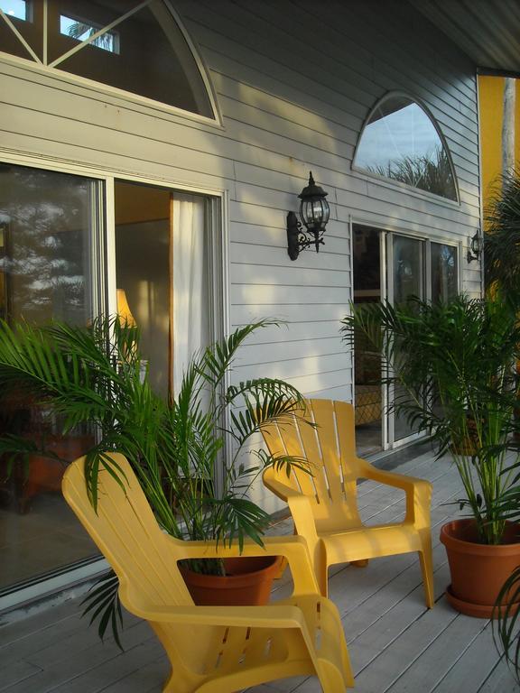 3000 Sq Ft Beach And Bay Condo St. Pete Beach Exterior photo
