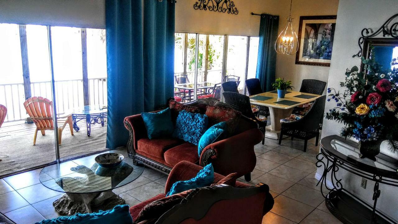 3000 Sq Ft Beach And Bay Condo St. Pete Beach Exterior photo